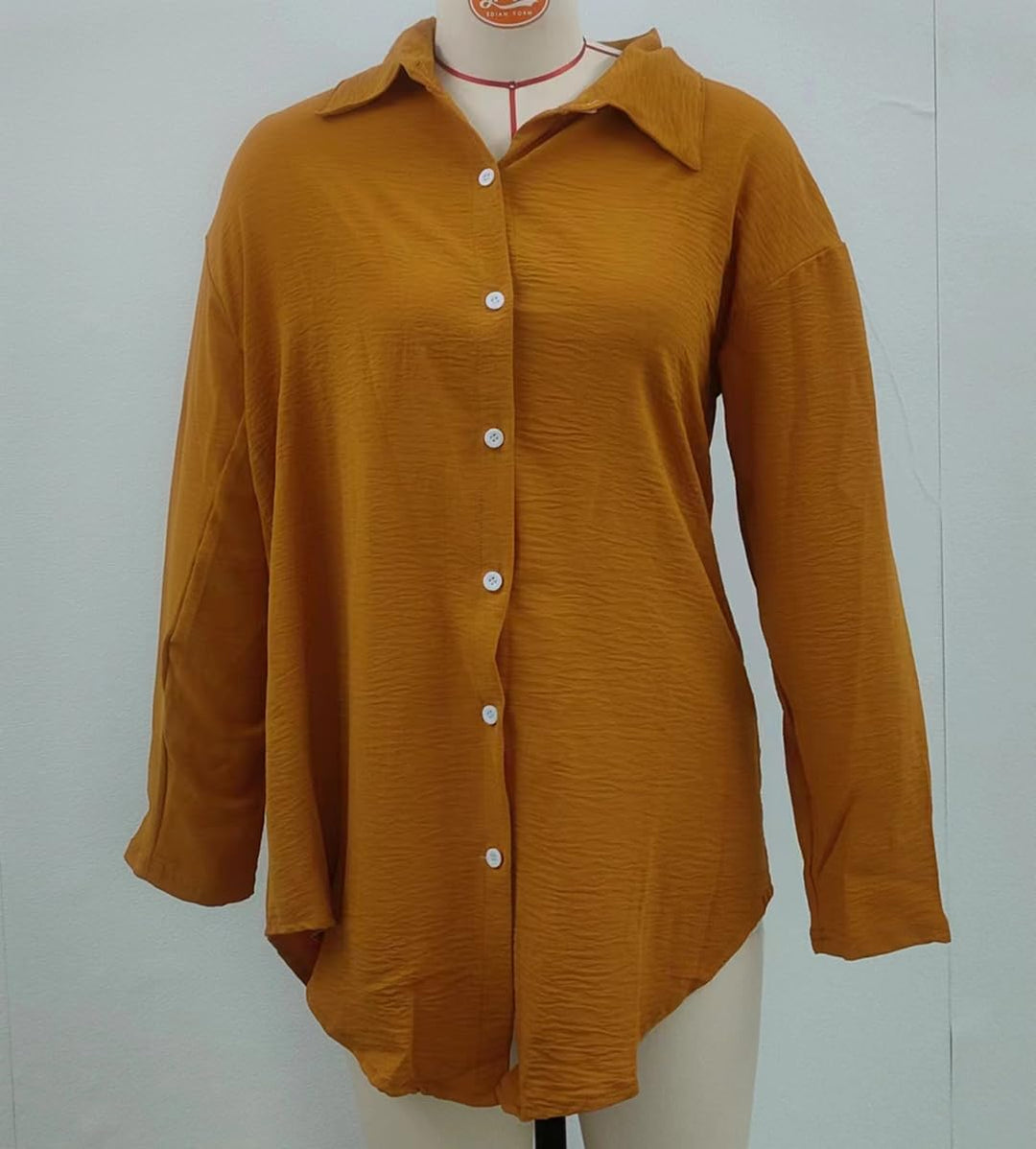 Soraya - Chemise Décontractée à Sequins et Perles
